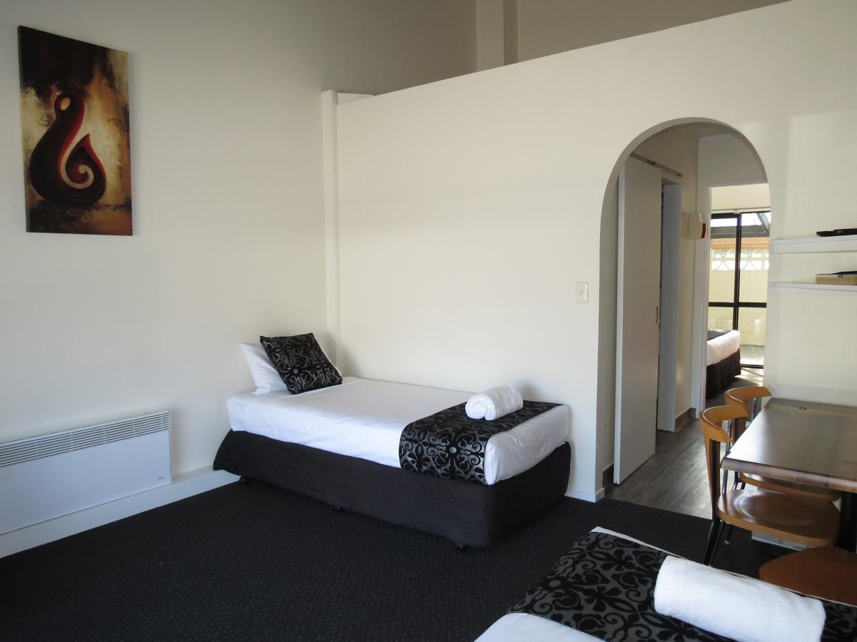 Chelmswood Motel Taupo Ngoại thất bức ảnh